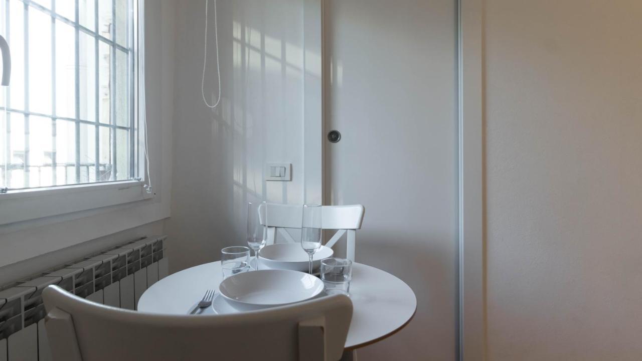 Appartement Moscova 52 à Milan Extérieur photo